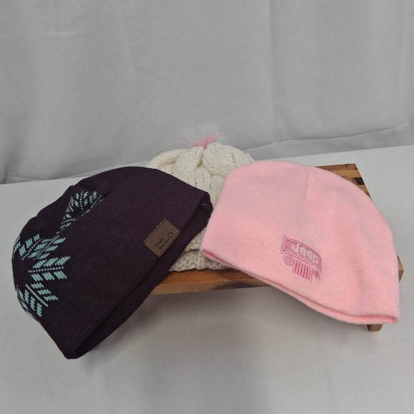 Moon Shadow, Jeep, Old Navy Accessories - Lot of 3 Beanies Womens Moon Shadow Jeep Pink Cream Winter Hats